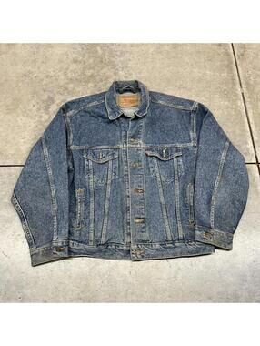 vintage levis made in usa dark blue trucker denim jean jacket size large